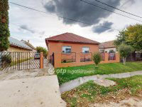 Eladó családi ház, Halmajon 35 M Ft, 3 szobás