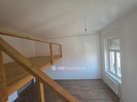 Eladó téglalakás, Pápán 40.1 M Ft, 1 szobás