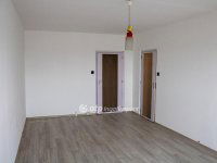 Eladó panellakás, Dunaújvárosban 34.9 M Ft, 2 szobás