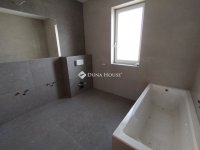 Eladó ikerház, Szegeden 170 M Ft, 6 szobás / költözzbe.hu