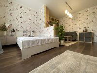 Eladó családi ház, Veszprémben 179 M Ft, 7 szobás