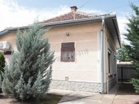 Eladó családi ház, Orosházán 25 M Ft, 2 szobás