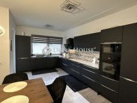 Eladó családi ház, Monoron 199.99 M Ft, 5 szobás