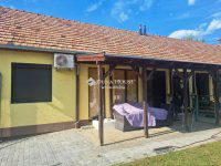 Eladó téglalakás, Siófokon 47.9 M Ft, 3 szobás