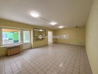 Kiadó üzlethelyiség, Dorogon, Bécsi úton 180 E Ft / hó