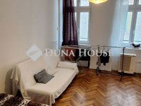 Kiadó téglalakás, albérlet