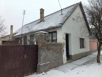 Eladó családi ház