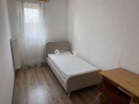 Eladó panellakás, Pécsett 42.9 M Ft, 2 szobás