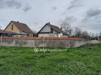 Eladó családi ház, Sárbogárdon 13 M Ft, 1 szobás