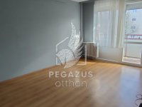 Kiadó panellakás, albérlet