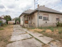 Eladó családi ház, Tárnokon 75 M Ft, 3 szobás