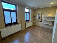 Eladó családi ház, Veszprémben 95.9 M Ft, 6 szobás