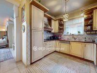 Eladó családi ház, Halmajon 100.965 M Ft, 6 szobás