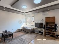 Eladó családi ház, Vecsésen 185 M Ft, 9 szobás