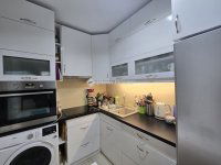 Eladó panellakás, Pécsett 57.9 M Ft, 3 szobás