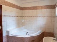 Eladó családi ház, XIX. kerületben 210 M Ft, 4 szobás