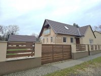 Eladó családi ház, Hosszúhetényen 94.9 M Ft, 4 szobás