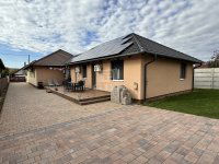 Eladó ikerház, Isaszegen 90 M Ft, 4 szobás / költözzbe.hu