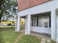 Eladó üzlethelyiség, III. kerületben 26.5 M Ft