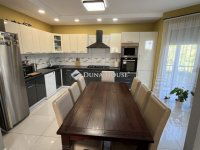 Eladó családi ház, Csatáron 98.5 M Ft, 2+3 szobás