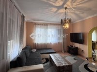 Eladó családi ház, Vecsésen 139.99 M Ft, 5 szobás