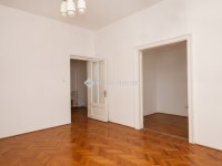 Eladó családi ház, Csongrádon 32.5 M Ft, 5 szobás