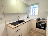 Eladó panellakás, Pécsett 53.5 M Ft, 2 szobás