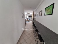 Eladó hotel, Abádszalókban 84 M Ft, 7 szobás