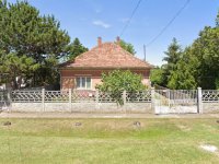 Eladó családi ház, Szigetcsépen 63 M Ft, 4 szobás