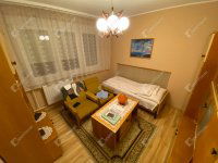 Eladó panellakás, Székesfehérvárott 61.9 M Ft, 3 szobás