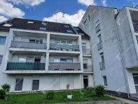 Eladó téglalakás, Győrött 69.5 M Ft, 4 szobás