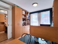 Eladó téglalakás, Egerben 89 M Ft, 4 szobás