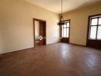 Eladó téglalakás, V. kerületben 179 M Ft, 2 szobás