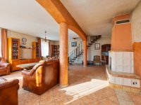 Eladó családi ház, XVII. kerületben 155.9 M Ft, 7 szobás