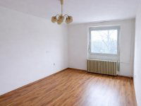 Eladó panellakás, Pécsett, Tildy Zoltán utcában 38.49 M Ft