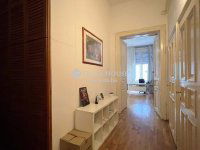 Eladó téglalakás, VI. kerületben 129 M Ft, 4 szobás