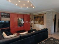 Eladó családi ház, Kecskeméten 139.9 M Ft, 4 szobás