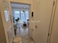 Eladó téglalakás, Pécsett 96.9 M Ft, 4 szobás