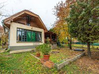 Eladó családi ház, Pécelen 149.9 M Ft, 4 szobás