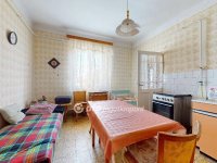 Eladó családi ház, Gemzsén 12 M Ft, 2 szobás