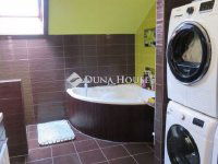 Eladó családi ház, Pátyon 139.8 M Ft, 6 szobás