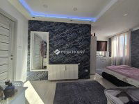 Eladó családi ház, XIX. kerületben 149.99 M Ft, 7 szobás