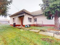 Eladó családi ház, Mezőkeresztesen 32 M Ft, 3 szobás