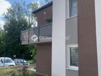 Eladó téglalakás, Vácon 99.5 M Ft, 2+2 szobás