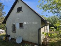 Eladó nyaraló, Pócsmegyeren 53.5 M Ft, 3 szobás