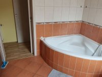 Eladó téglalakás, Pécsett 75 M Ft, 4 szobás