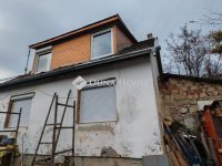 Eladó családi ház, Nagymaroson 99.9 M Ft, 3+1 szobás
