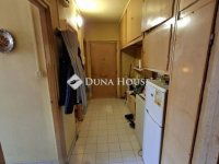 Eladó panellakás, Pécsett 39.9 M Ft, 2 szobás