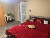 Eladó családi ház, Cegléden 52.5 M Ft, 2+1 szobás