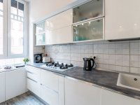 Eladó téglalakás, IX. kerületben 239 M Ft, 5 szobás